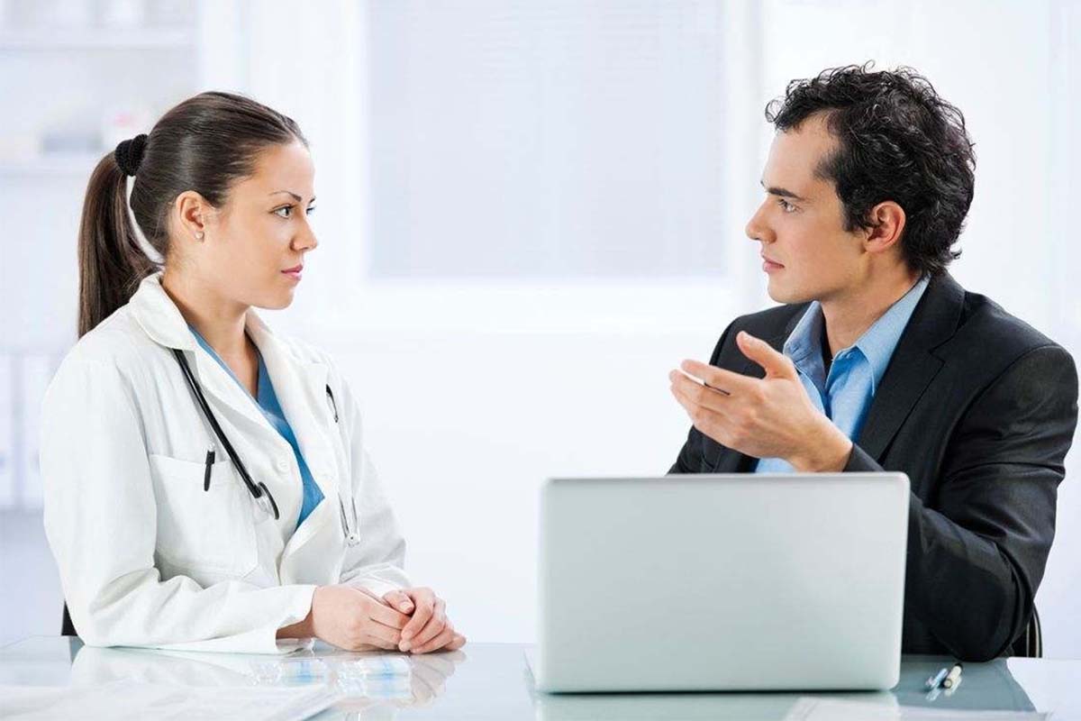 VISITA MÉDICA