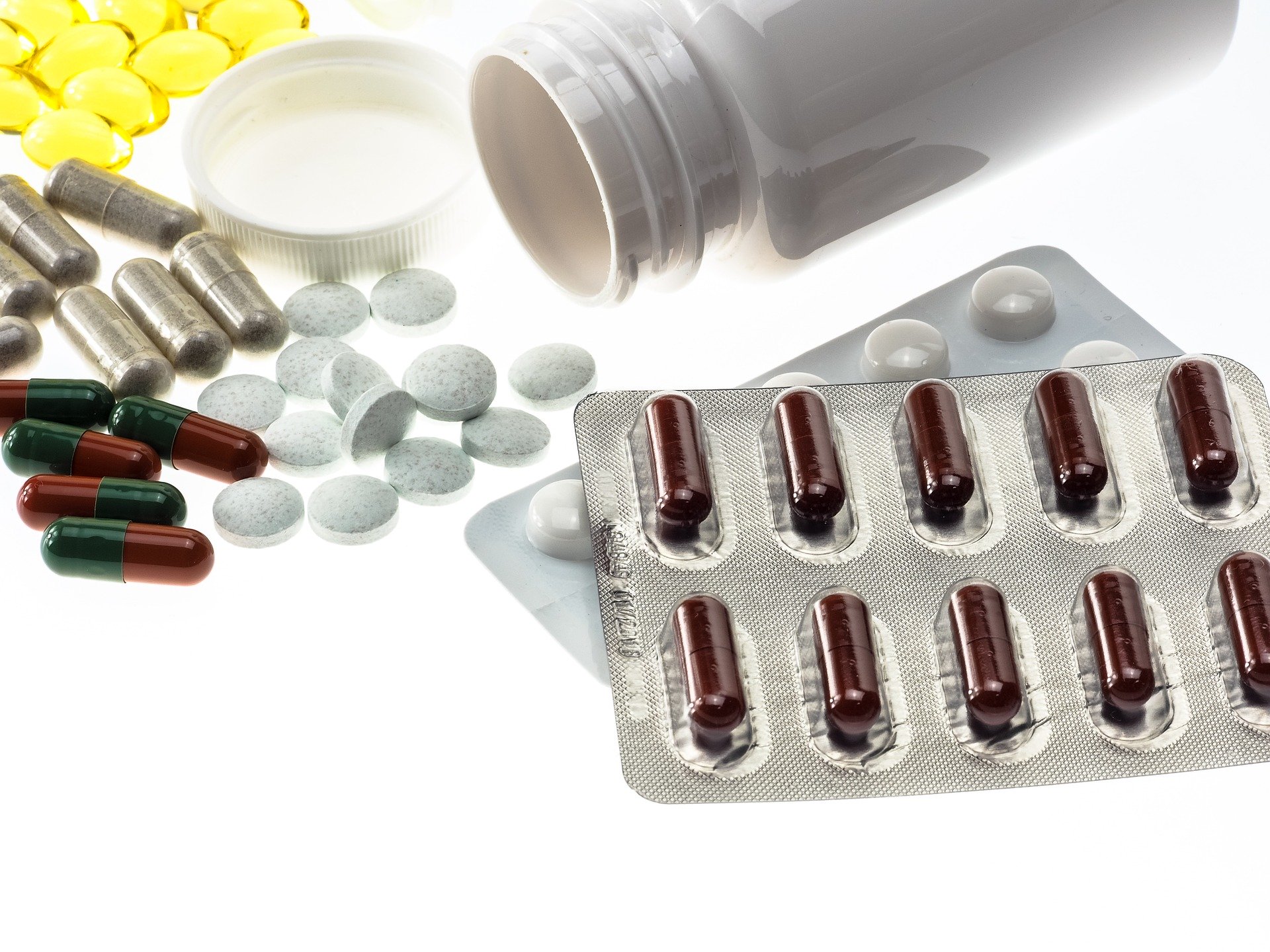 MANEJO DE ESTUPEFACIENTES, PSICOTRÓPICOS y MEDICAMENTOS SUJETOS A FISCALIZACIÓN EN ATENCIÓN PRIMARIA