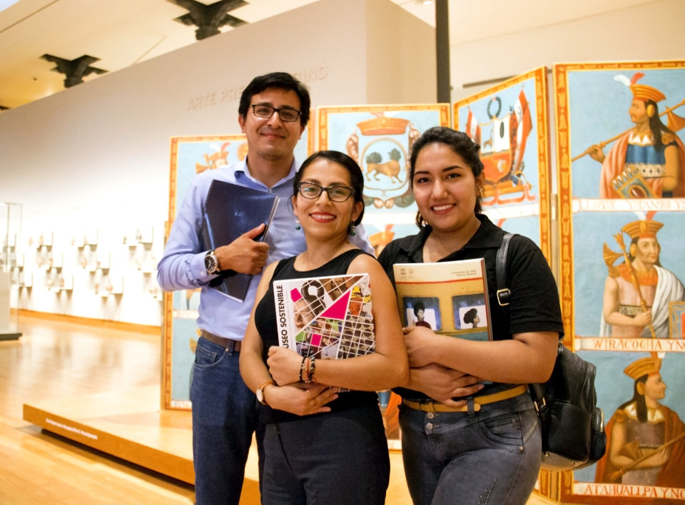 GESTIÓN E PROYECTOS EN INDUSTRIAS CULTURALES Y CREATIVAS