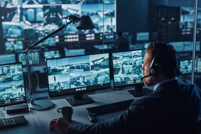 MONITOREO INTELIGENTE CON CÁMARAS DE SEGURIDAD