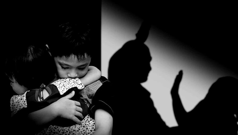 VIOLENCIA FAMILIAR EN POBLACIONES VULNERABLES